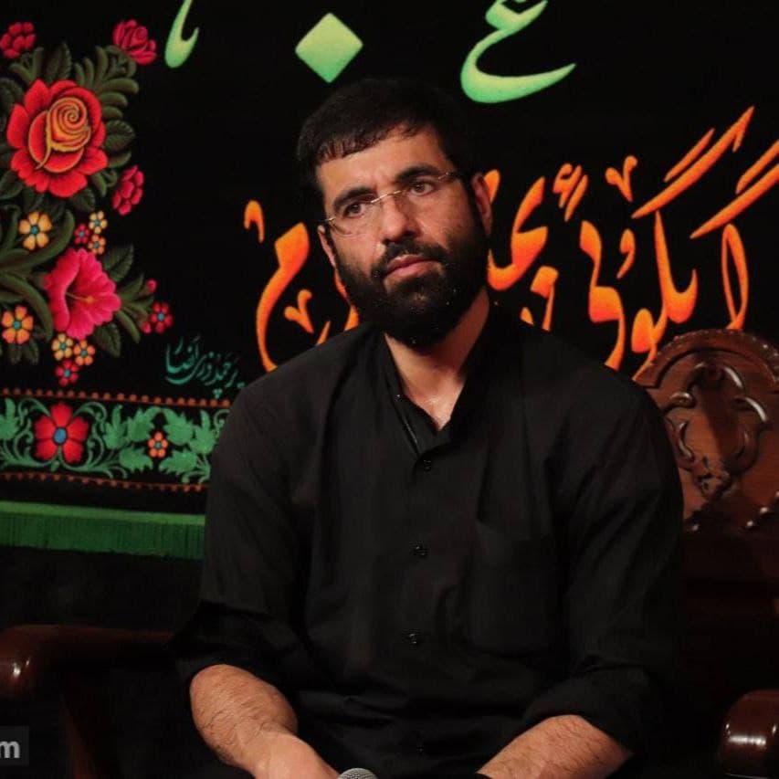 دانلود مداحی حسین سیب سرخی افتادی بین صحرای کربلا مظلوم من مظلوم من