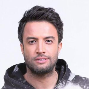 دانلود آهنگ جدید بنیامین بهادری عاشقی با تو